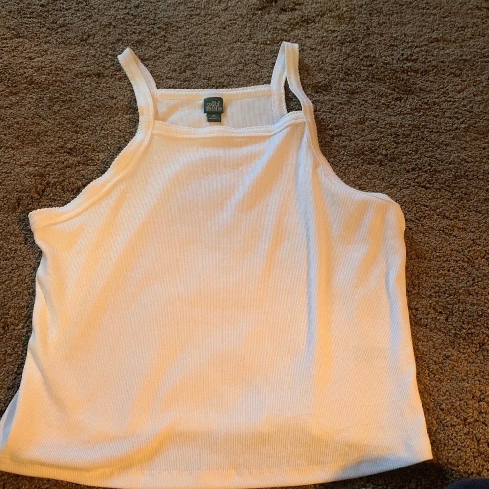 White crop tank top